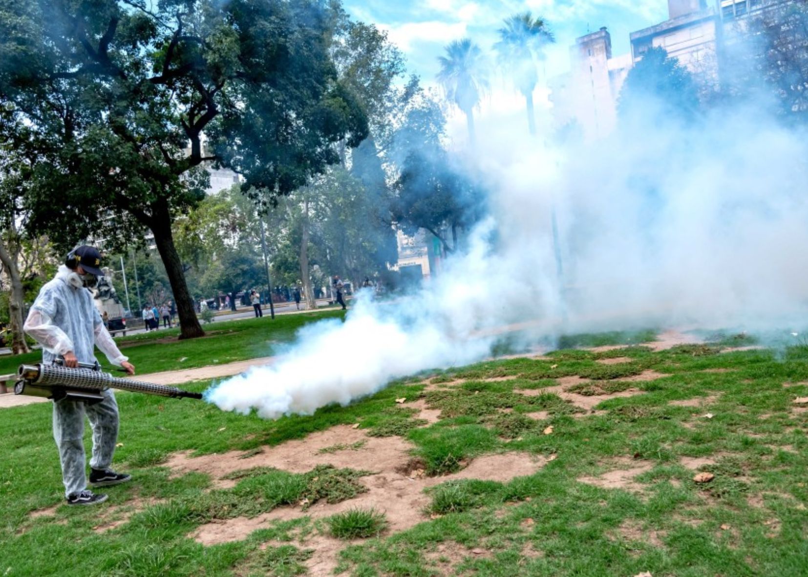 El municipio profundiza operativos de fumigación contra el mosquito culex